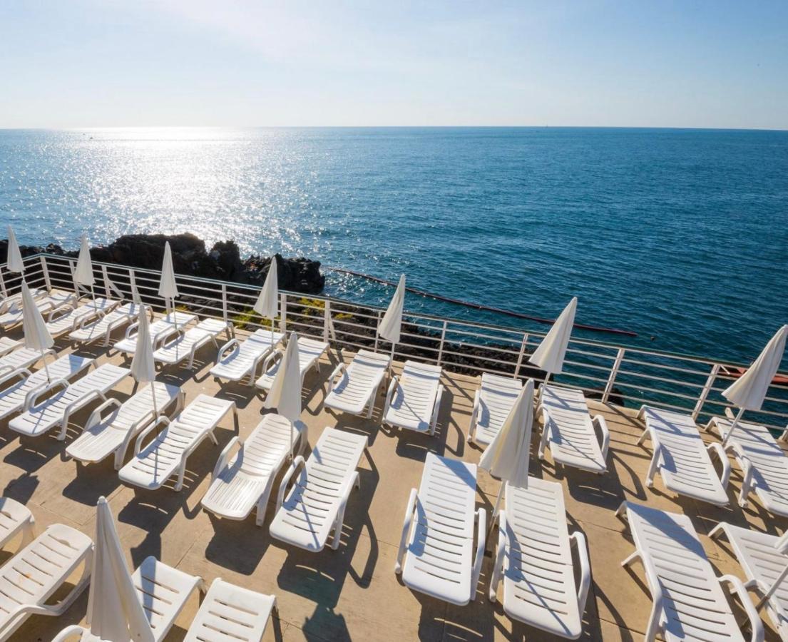 Fellini Suites Lungomare Near The Sea Катанія Екстер'єр фото